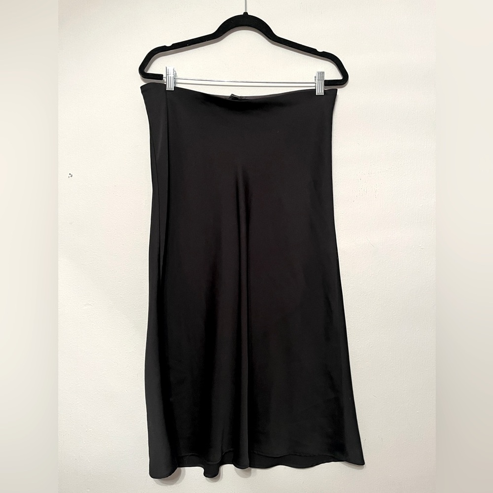Elegant Black Women's Skirt
